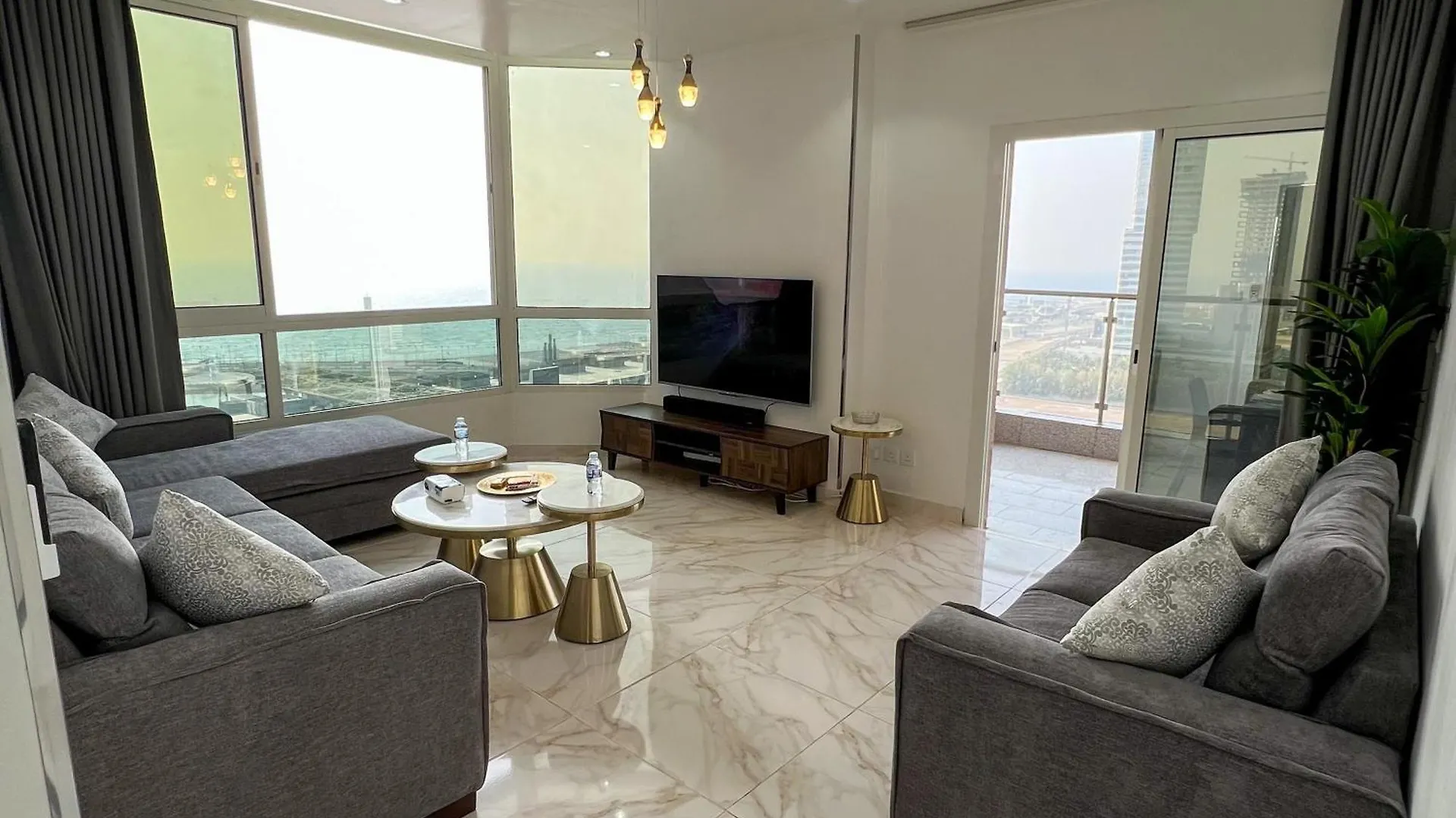 Almasarat Tower Sea View Apartment Jeddah Saudi Arabia